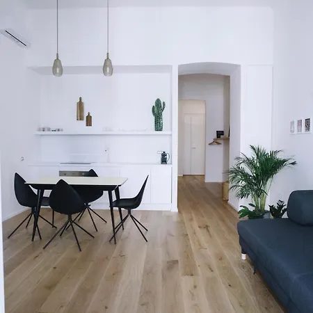 Апартаменты Stay Apartments *